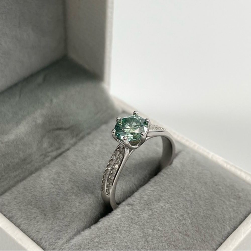 Light Blue Green 1ct Moissanite round Cut Solitaire Engagement Ring 8